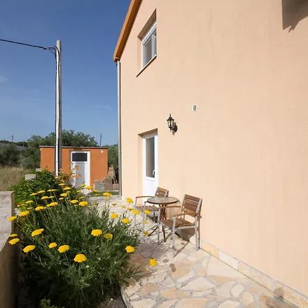 Studio Petra Apartman Biograd na Moru
