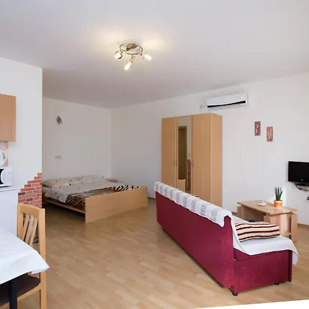 Apartman Studio Petra Biograd na Moru