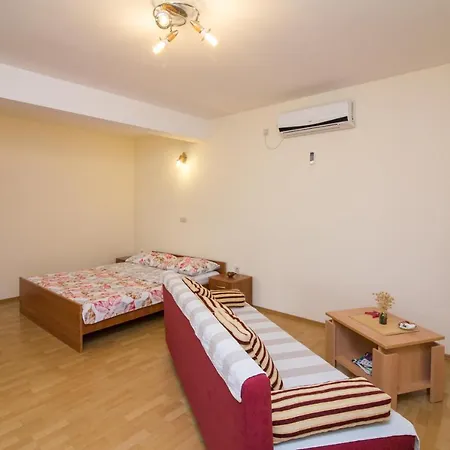 Studio Petra Apartment *