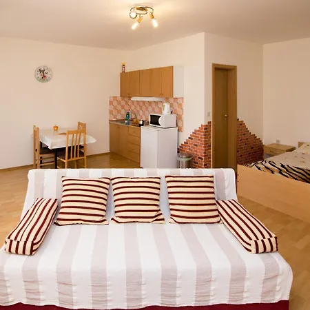 Apartment Studio Petra *